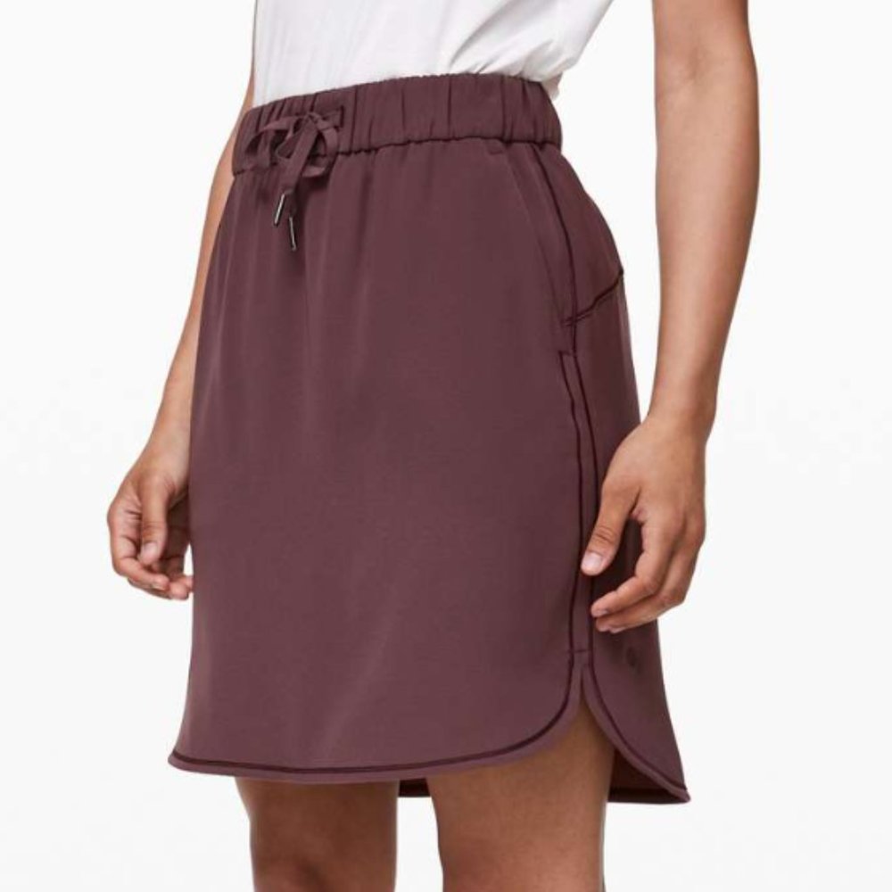 Lululemon On The Fly Skirt *Woven Cherry Cola 2